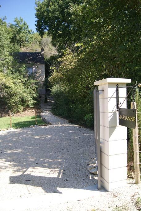 Maison Marianne Et Sa Piscine Dans Le Perigord Villa La Bachellerie Exterior photo